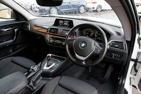 BMW 2 Series 218D SPORT