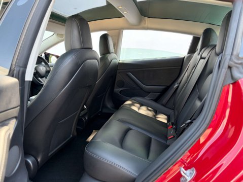 Tesla Model 3 Saloon 4dr Electric Auto RWD (241 bhp) 47