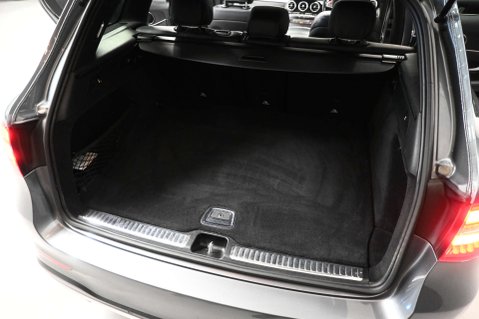 Mercedes-Benz GLC 2.0 GLC 250 AMG Line Premium 4Matic Auto 4WD 5dr 53