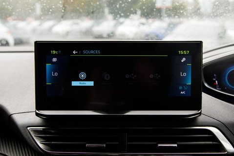 Peugeot 3008 ALLURE 15