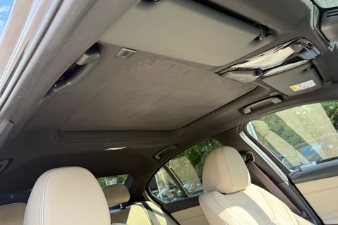 BMW 3 Series 330E M SPORT - OYSTER LEATHER -PRO & TECH PACKS - H/K -HUD - SUNROOF 59