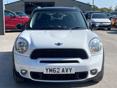 Mini Countryman 2.0 Countryman Cooper SD Auto 5dr 3