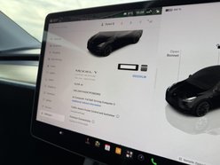 Tesla Model Y (Dual Motor) Long Range SUV 5dr Electric Auto 4WDE (384 bhp) 40