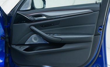 BMW M5 COMPETITION 27