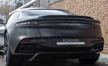 Aston Martin DBS Superleggera 24