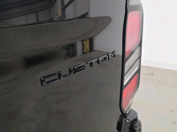 Ford Transit Custom Transit Custom PHEV 320L1 H1 Limited Auto Van 2.5L 227PHEV 11