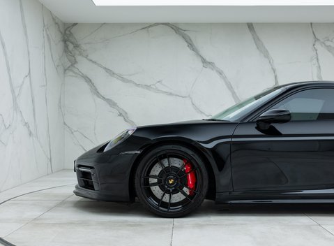 Porsche 911 Carrera GTS (992) 28