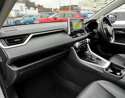 Toyota Rav4 2.5 RAV4 Excel HEV 4x2 CVT 5dr 17