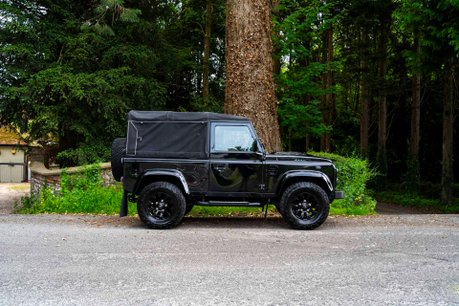Land Rover Defender 90 TD SOFT TOP XS. MORE INFORMATION COMING SOON. 5
