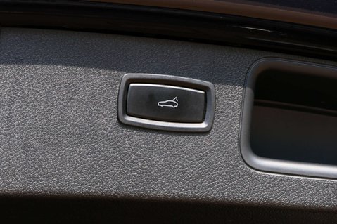 Porsche Macan 3.0 Macan S D Semi-Auto 4WD 5dr 19