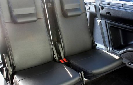 Conversion for used Land Rover Discovery 4 Commercial 3rd row leather seats (makes 7 seater) - £995 + VAT