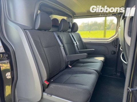 Vauxhall Vivaro 1.6 CDTi 2900 BiTurbo ecoTEC Limited Edition Nav Crew Van L2 H1 Euro 6 (s/s 31