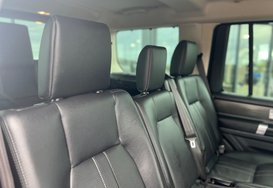 Land Rover Discovery SDV6 SE AUTO 7 SEATER 29