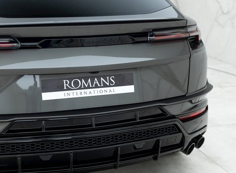 Lamborghini Urus S 23