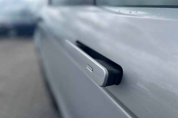 Land Rover Range Rover Evoque FIRST EDITION MHEV AUTO PAN ROOF 15
