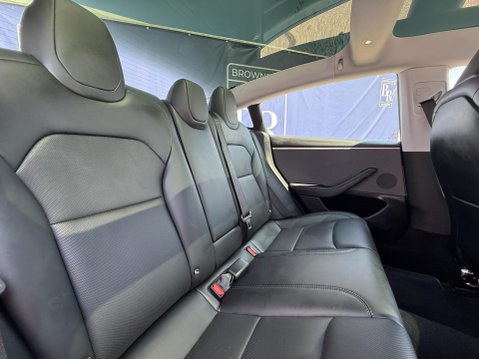 Tesla Model 3 Saloon 4dr Electric Auto RWD (208 ps) 26