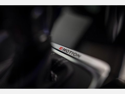 Volkswagen Golf 2.0 TSI R DSG 4Motion Euro 6 (s/s) 5dr 24