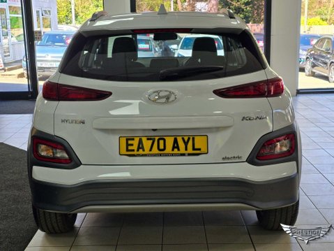 Hyundai KONA 39kWh SE Auto 5dr (10.5kW Charger) 92