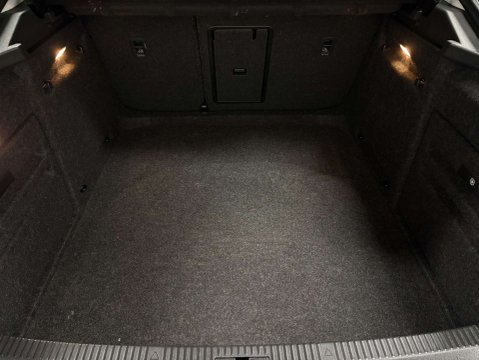 Skoda Superb 2.0 Superb SE L Executive TDI Semi-Auto 5dr 36