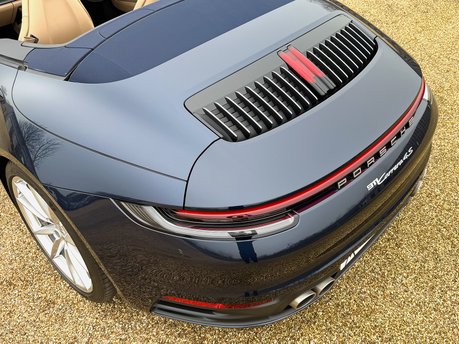 Porsche 911 CARRERA 4S PDK 24