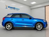 Audi Q2 1.5 TFSI CoD 35 S line Euro 6 (s/s) 5dr 3