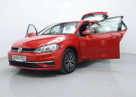 Volkswagen Golf 1.5 TSI EVO SE Nav Hatchback 5dr Petrol DSG Euro 6 (s/s) (150 ps) 55