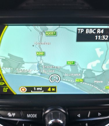Mini Countryman COOPER D ALL4 AUTOMATIC..SAT NAV,CHILLI,EXCITMENT,FULL MINI HISTORY  3