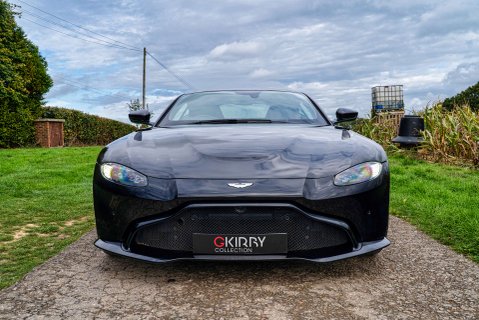 Aston Martin Vantage 4.0 Vantage V8 Auto 3dr 17