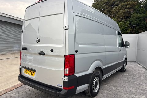 Volkswagen Crafter CR35 177 ps Tdi L2 H2 Trendline DSG Panel Van 6