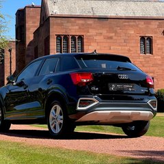 Audi Q2 TFSI SPORT 1