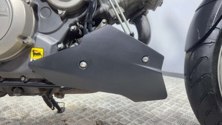 Aprilia Shiver GT 2011 ONLY 20K 1 OWNER NEW MOT VERY CLEAN SUPERMOTO 750CC 16