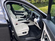 Jaguar F-Pace 2.0 D200 MHEV R-Dynamic Black Auto AWD Euro 6 (s/s) 5dr 7