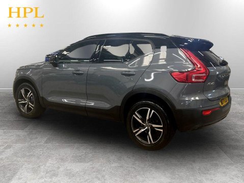 Volvo XC40 1.5 T3 R-Design SUV 5dr Petrol Auto Euro 6 (s/s) (163 ps) 5