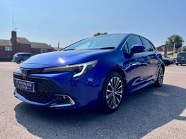 Toyota Corolla 1.8 Corolla Design HEV CVT 5dr 71