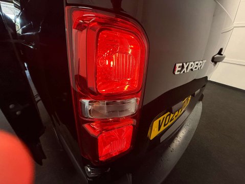 Peugeot Expert 1.5 Expert Professional Premium + L2 BlueHDi 30