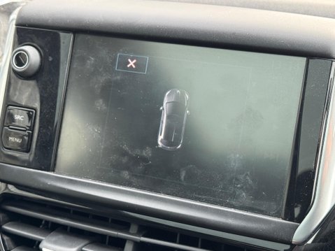 Peugeot 208 1.2 VTi PureTech Style Euro 5 3dr 12