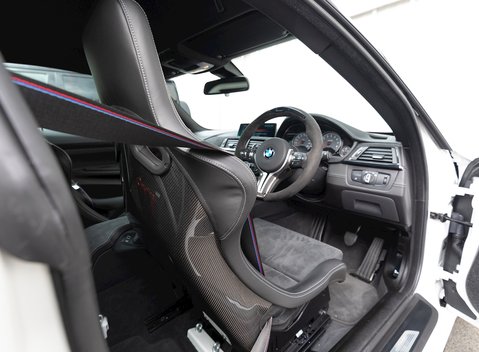 BMW M4 DTM Champion Edition 16
