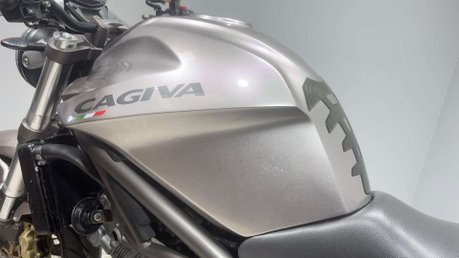 Cagiva Raptor 2003 ONLY 11K VERY CLEAN TL1000 VTWIN MOTOR 1000CC NAKED BIKE 25