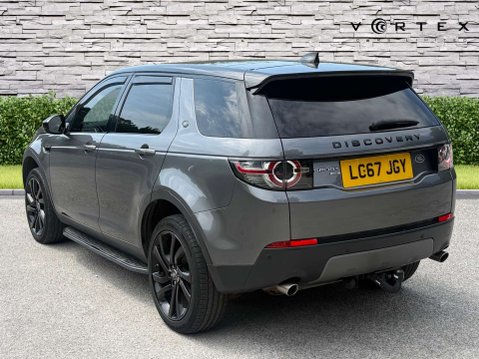 Land Rover Discovery Sport 2.0 Discovery Sport Black HSE TD4 Auto 4WD 5dr 5
