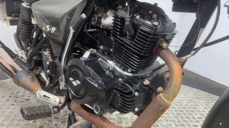 Lexmoto ZSB 2023 PROJECT BIKE SPARES OR REPAIR 125CC LEARNER BIKE 25