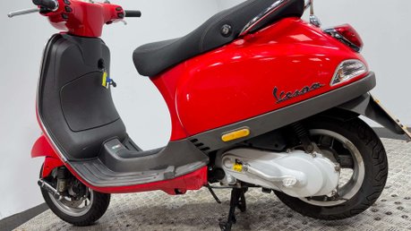 Piaggio Vespa 2013 6K NEW MOT 2 STROKE 50CC LEARNER BIKE CLEAN EXAMPLE 24