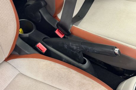 Volkswagen Up 1.0 High up! Hatchback 5dr Petrol ASG Euro 6 (75 ps) 46