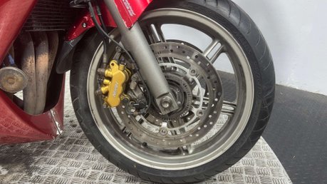 Honda CB 2010 GOOD RUNNING PROJECT BIKE SPARES OR REPAIR 1000CC 26