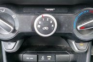 Kia Picanto 1.0 ZEST 5 Door LOOK! 31000 MILES! APPLE CARPLAY! 23