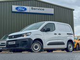Peugeot Partner SWB L1H1 Low Roof Professional Air Con EURO 6 1