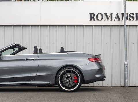 Mercedes-Benz C Class C63 S Premium Plus Cabriolet 29