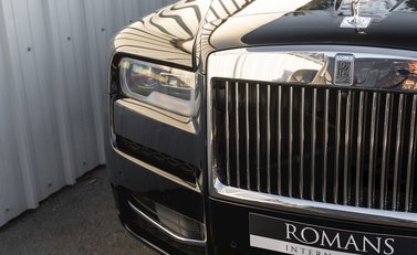 Rolls-Royce Cullinan 28
