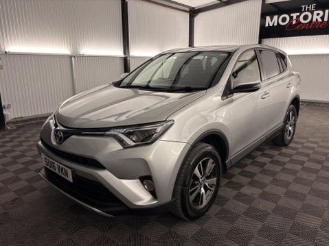 Toyota Rav4 2.0 D-4D Business Edition Euro 6 (s/s) 5dr 29