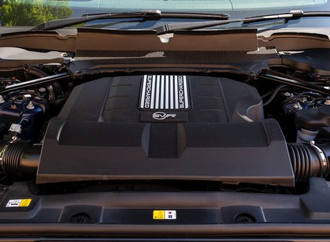 Land Rover Range Rover Sport 5.0 SVR 34