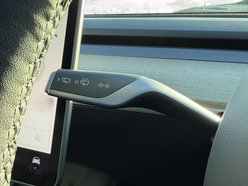 Tesla Model Y (Dual Motor) Long Range SUV 5dr Electric Auto 4WDE (384 bhp) 37